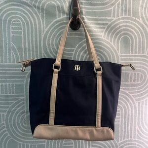 Tommy Hilfiger Navy Blue Tote Bag Beige Trim Gold Logo NWT $118